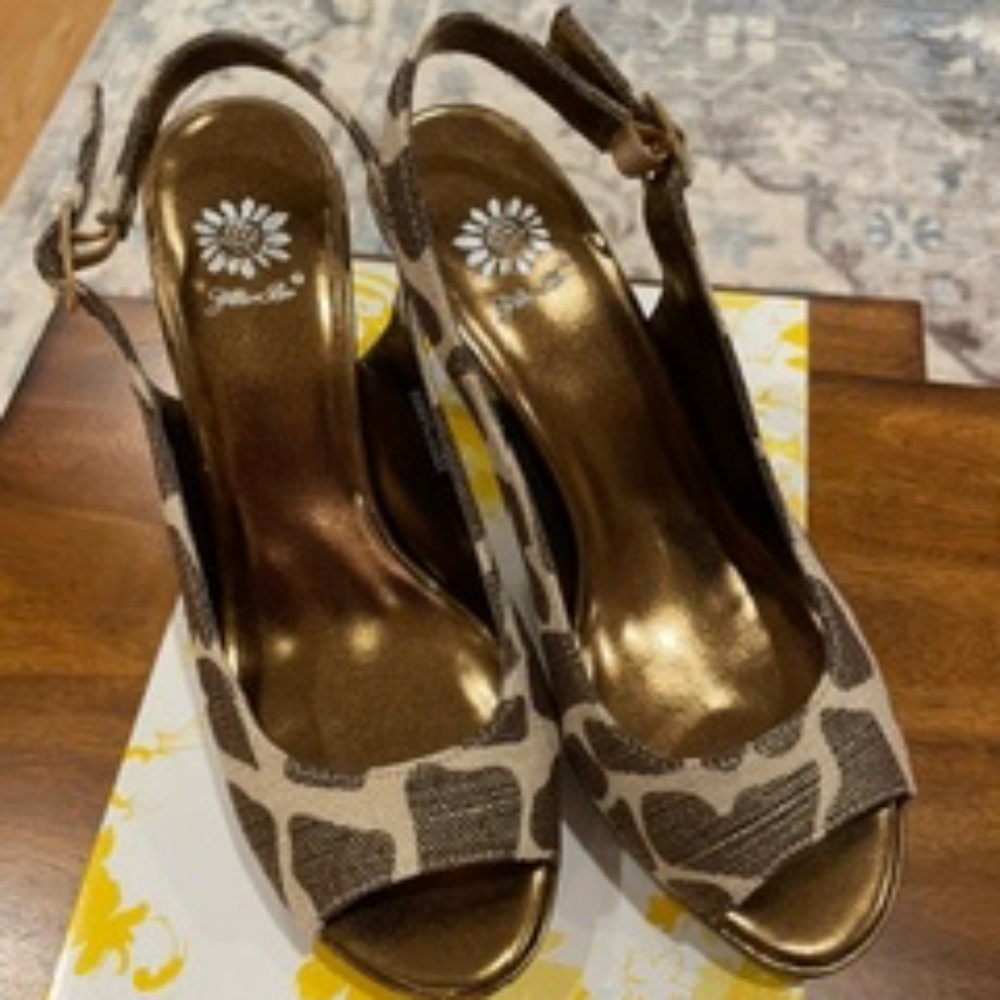 Yellowbox - Poem - Bronze, Giraffe print heels - Size 8.5 M.
